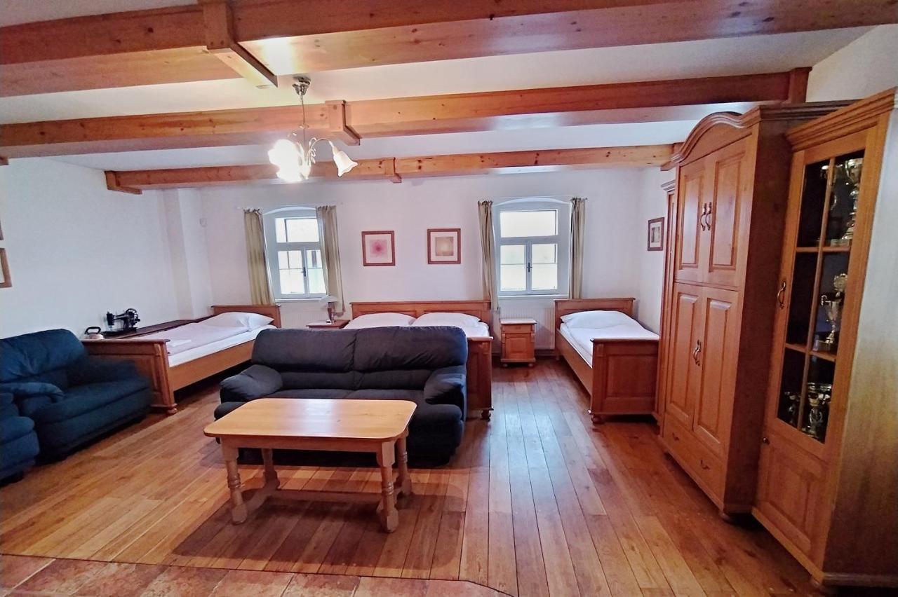 Penzion Kovarna Bukvice Bagian luar foto